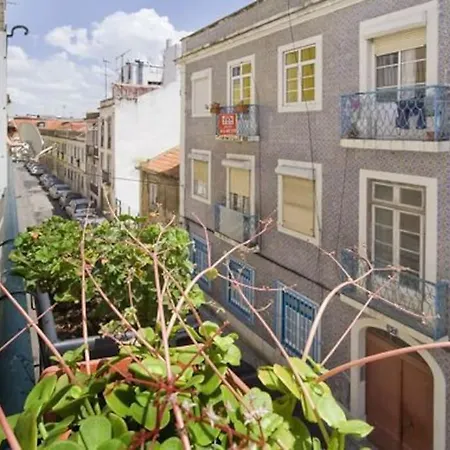 Cosy Santos, Calm Street, Embassies Area * Lisbon